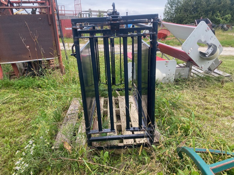 Hay/Forage/Livestock  Marweld Sheep/Goat/Calf Squeeze Gate Photo
